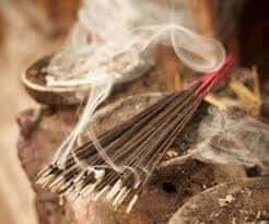 Buy large 20 oz Strongly Scented Soy Candles in Glass Jars online. Choose from over 40 scents.