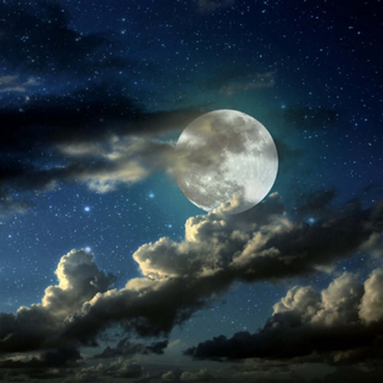 Buy large 20 oz Strongly Scented Soy Candles in Glass Jars online. Choose from over 40 scents.