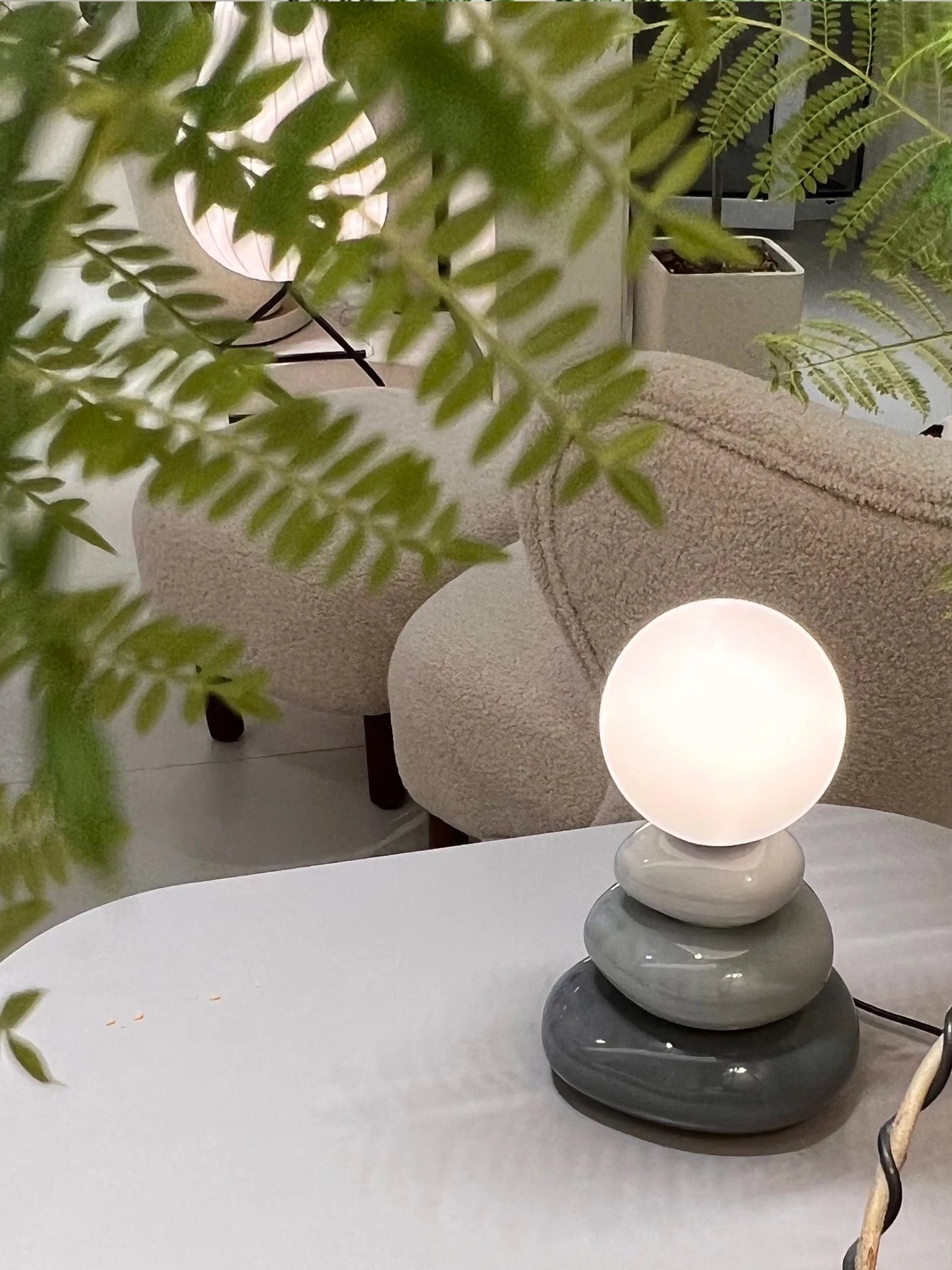 Modern Ceramic LED Table Lamp – Minimalist Bedroom & Home Décor Light